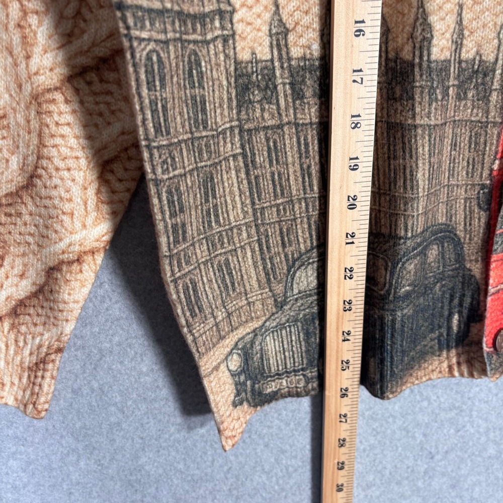 London Cardigan Sweater Large Tan Big Ben Red Bus Cable Knit Westminster Print - Picture 4 of 9
